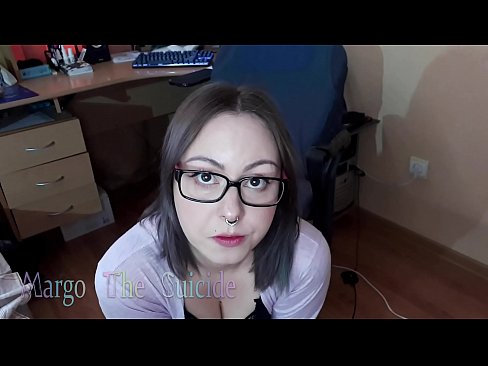 ❤️ Sexy Girl mit Brille saugt Dildo tief vor der Kamera ❤️ Porno bei de.full-porner.ru ❌️❤